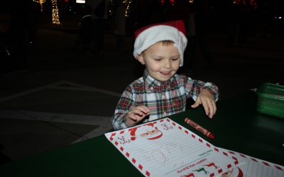 Residents gather for parade, tree lighting