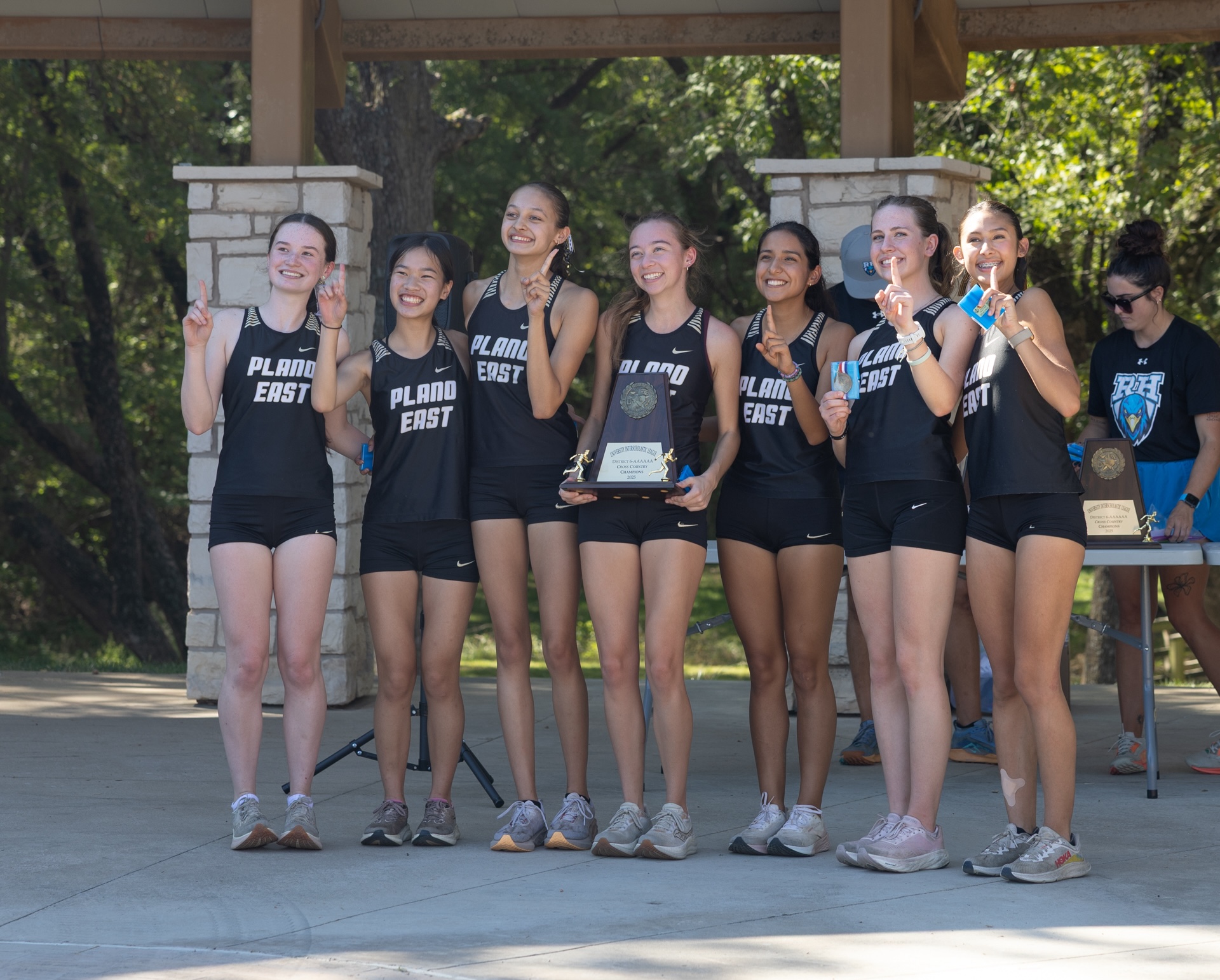 Lady Panthers win 1st district title in cross country since 2017