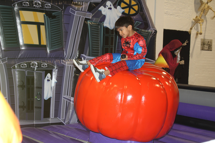 Skele-bration succeeds despite threat of storms