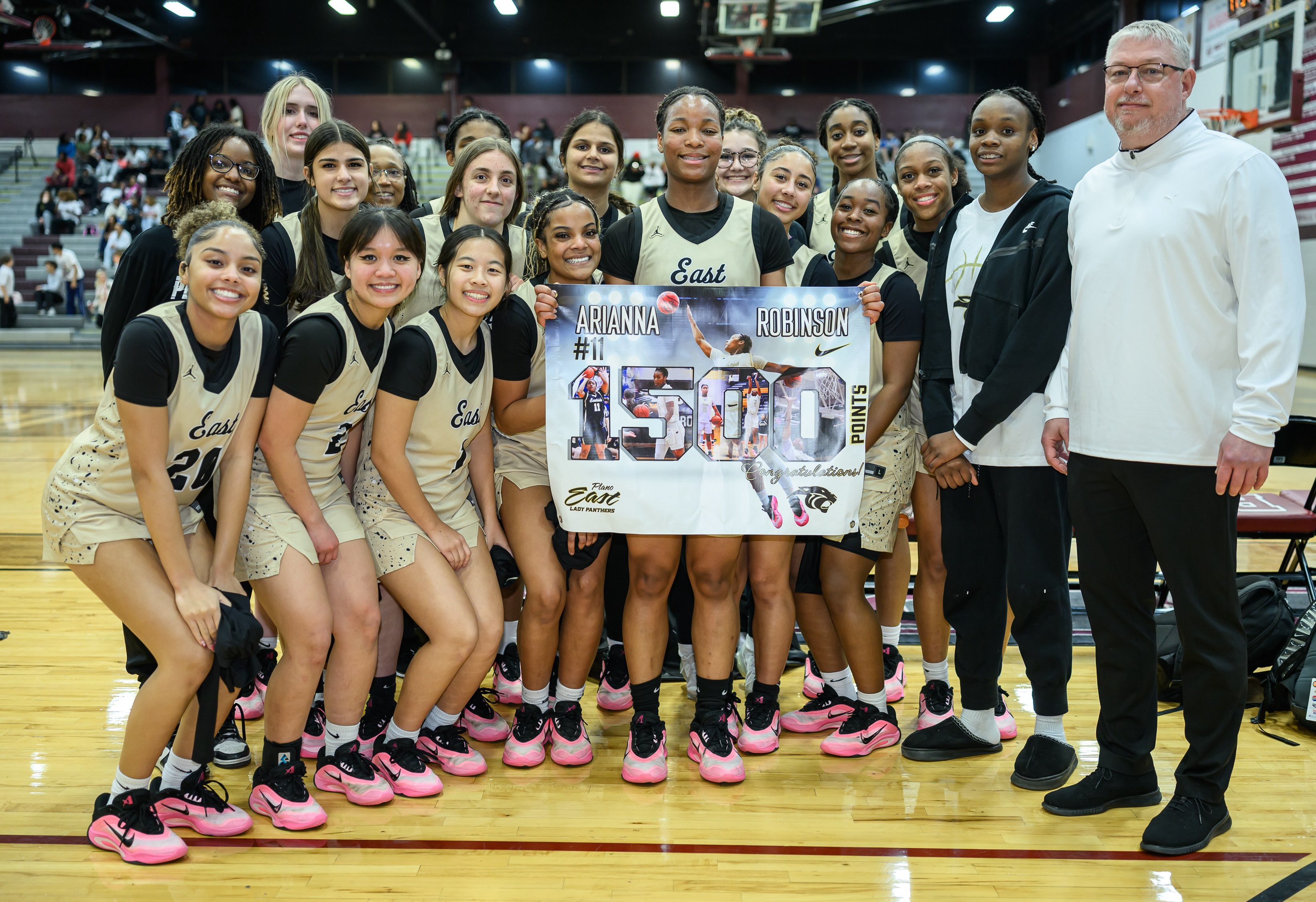 Robinson scores 1,500th point in Plano East’s win over Plano