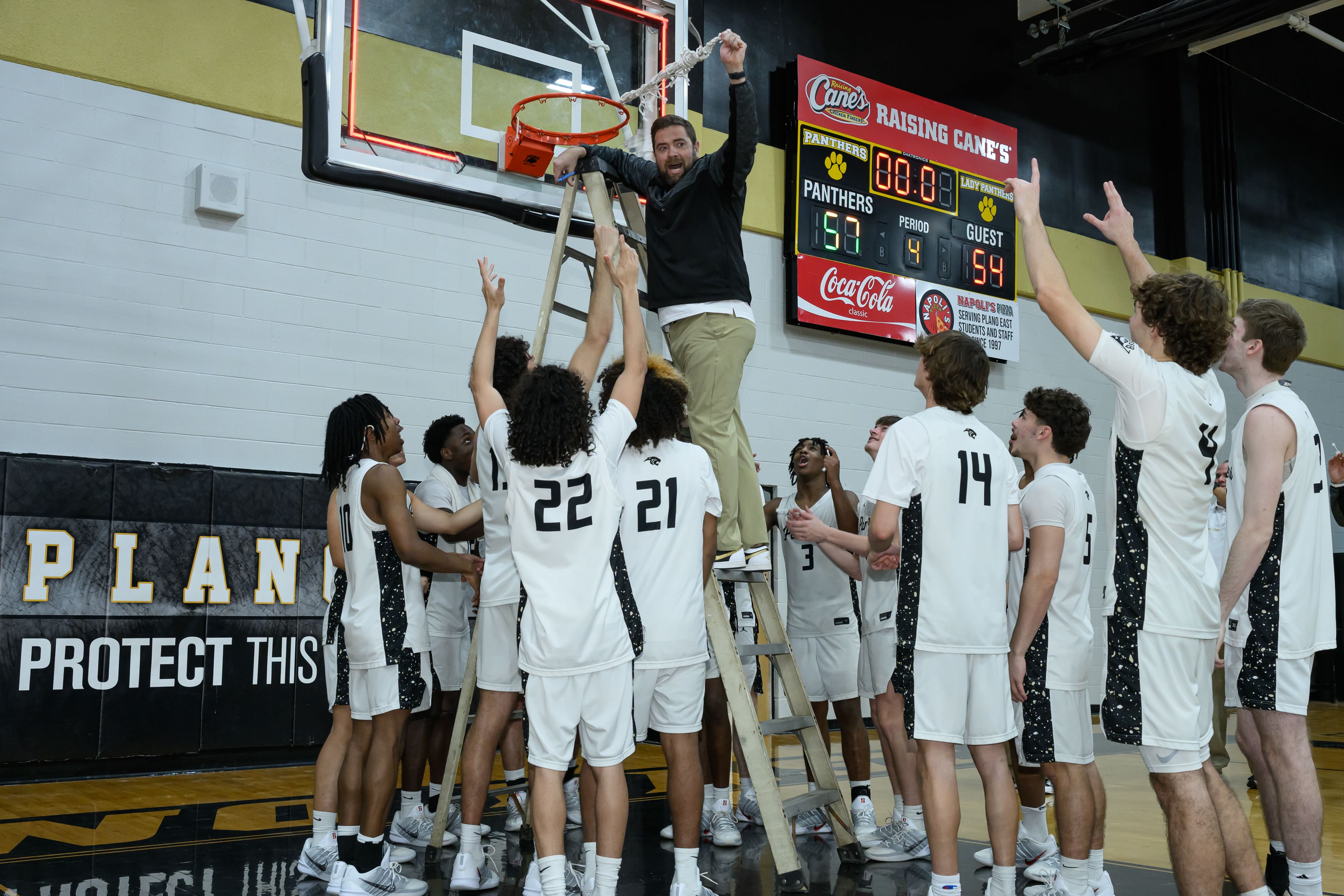 Plano East state champion coach Wester steps down